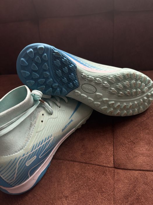 Сороконіжки розмір 40(26см)