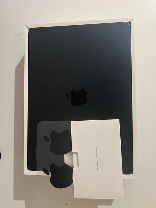 Macbook Air 2022 M2 13”