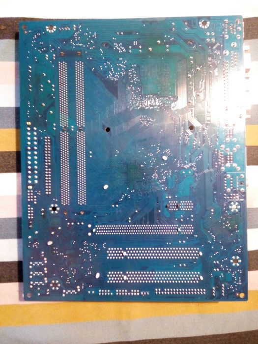 на запчасти Gigabyte GA-G31M-S2l