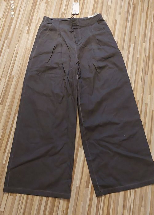 Nowe spodnie Wid Leg r.40