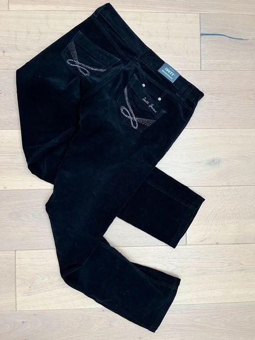 Czarne spodnie pluszowe Ivett 28/32