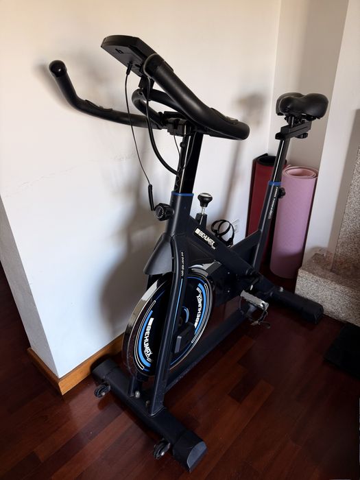 Bicicleta Spinning Behumax Fitness- usada