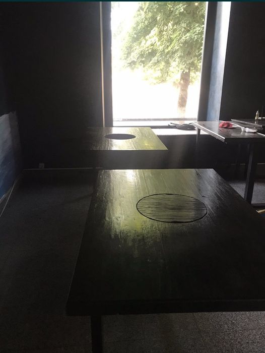 Продам столи у відмінному стані