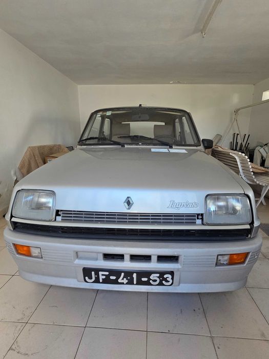 Renault 5 GTL Laureate