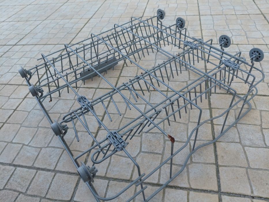 Cesto inferior para máquina da loiça