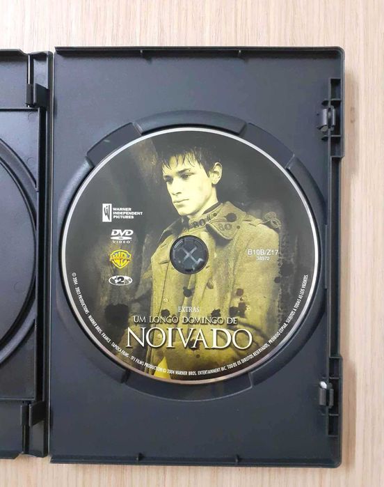 Um Longo Domingo de Noivado (DVD)