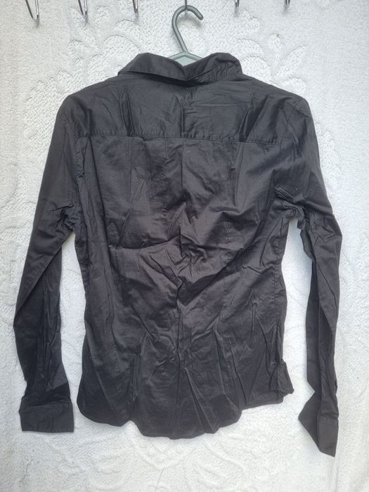 Camisa preta de mulher H&M  CM 013
