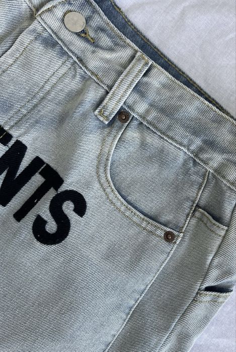 Джинси Vetements