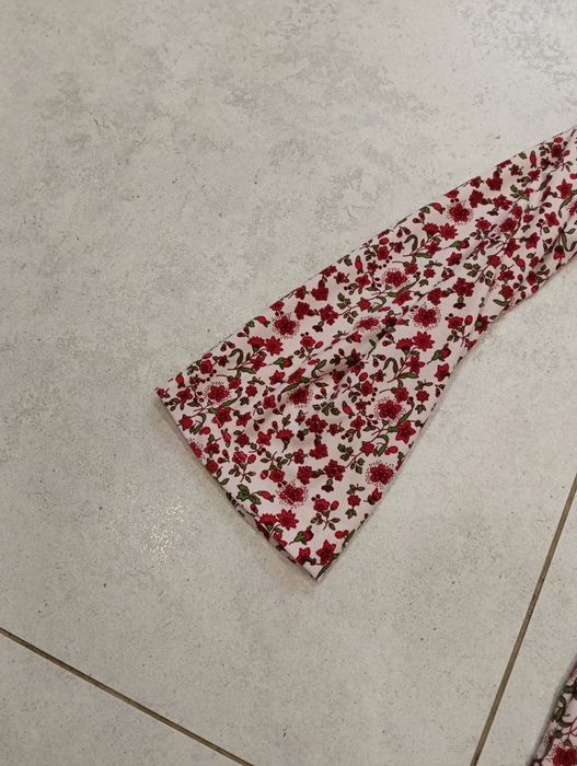 Cienki szlafrok w drobne kwiatki pop &pink