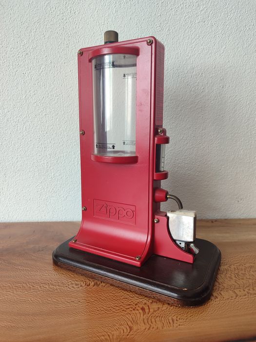 Zippo fuel station