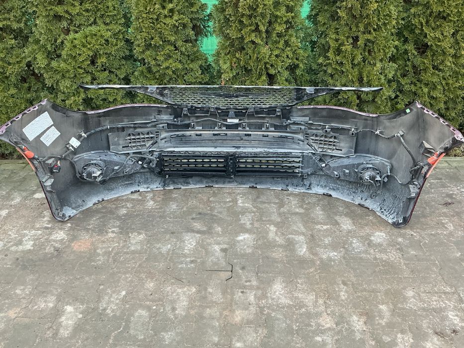 Zderzak przód kompletny chrysler pacifica 17-20r PRV