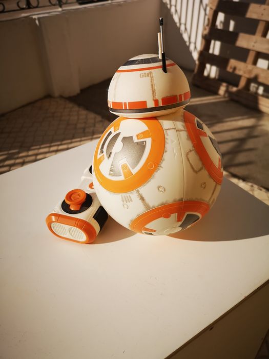 Remote-Controlled Star Wars Robot64551767129985120