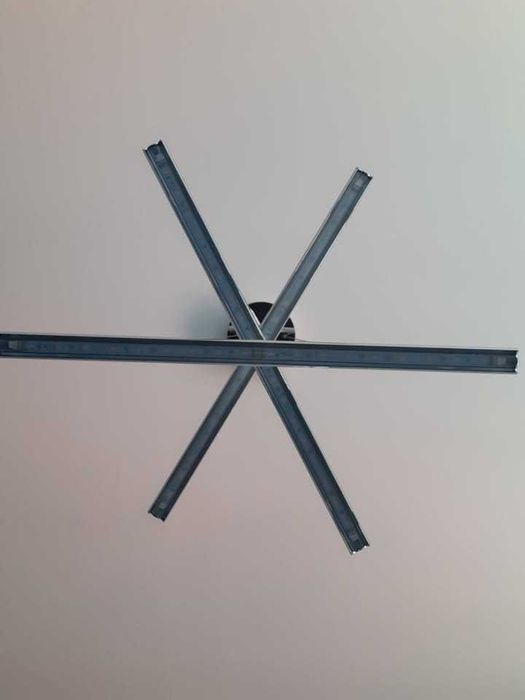 Candeeiro de Teto LED Suspenso EGLO em Cromado + Comando (Como Novo))