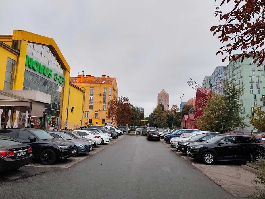 Офіс 43 м2 на 1 поверсі, вул. Регенераторна 4, ЖК Комфорт Таун