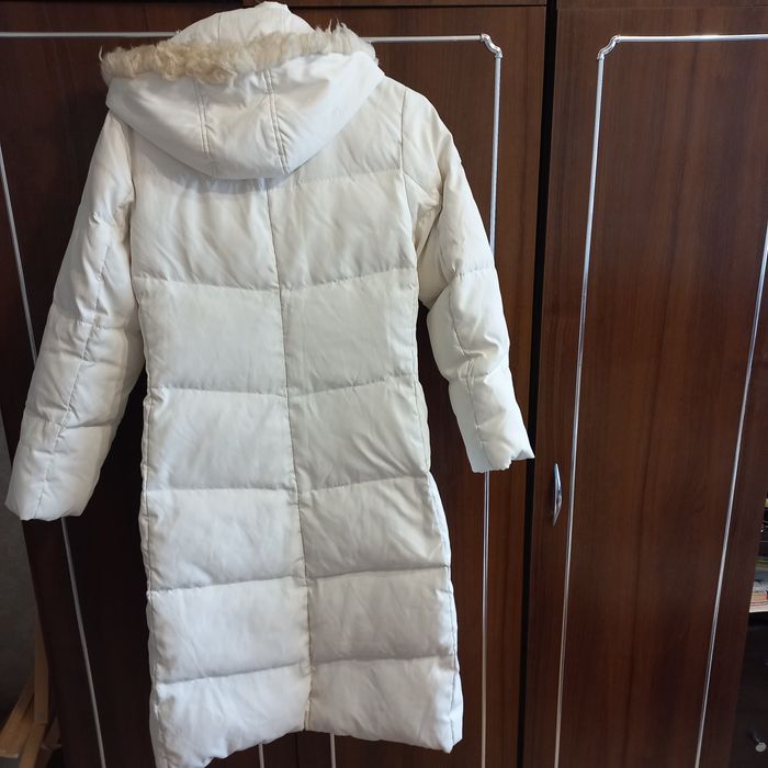 Куртка біла жіноча довга, розмір L-XL