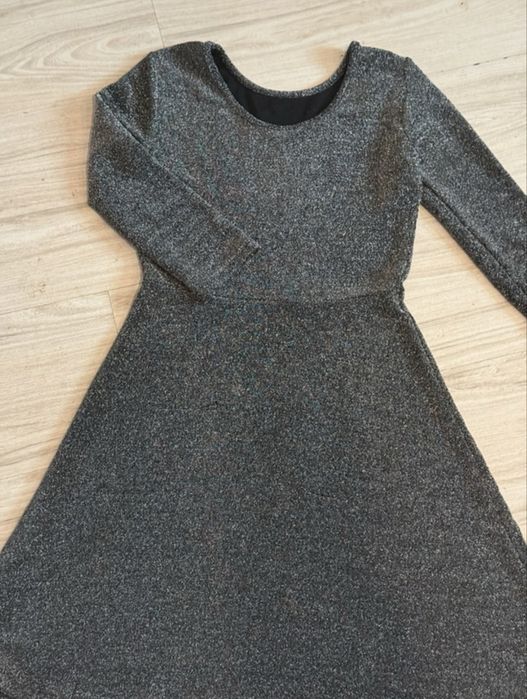 Sukienka blyszcaca S