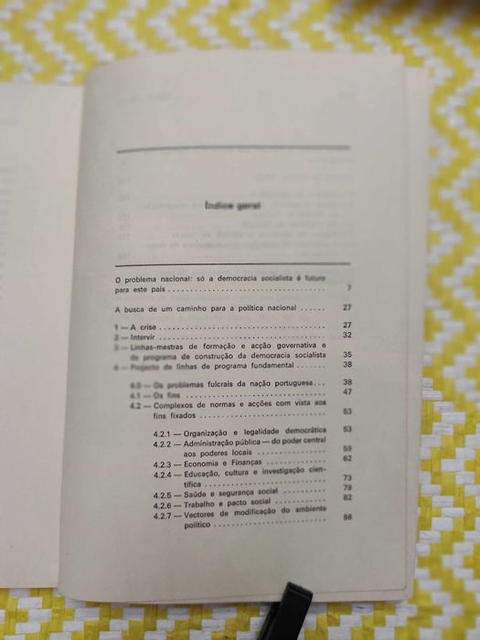 Para a renovação da política nacional
de Vitorino Magalhães Godinho