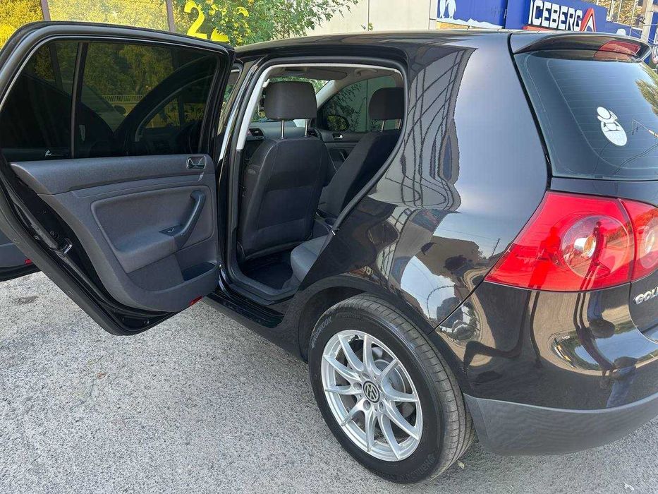 Volkswagen Golf 2005