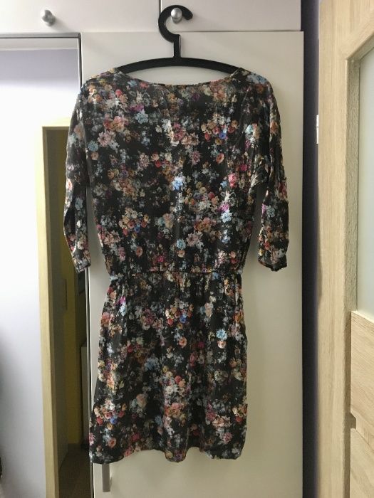 Sukienka marki Mango rozmiar S