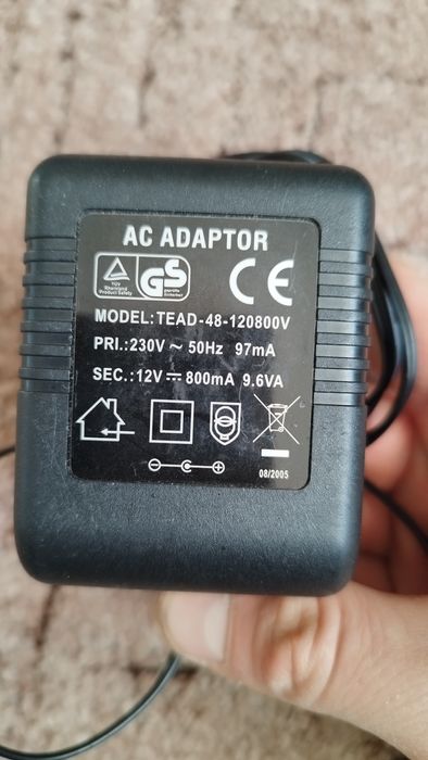 Zestaw zasilaczy transformator gniazda bezpieczników samochodowych