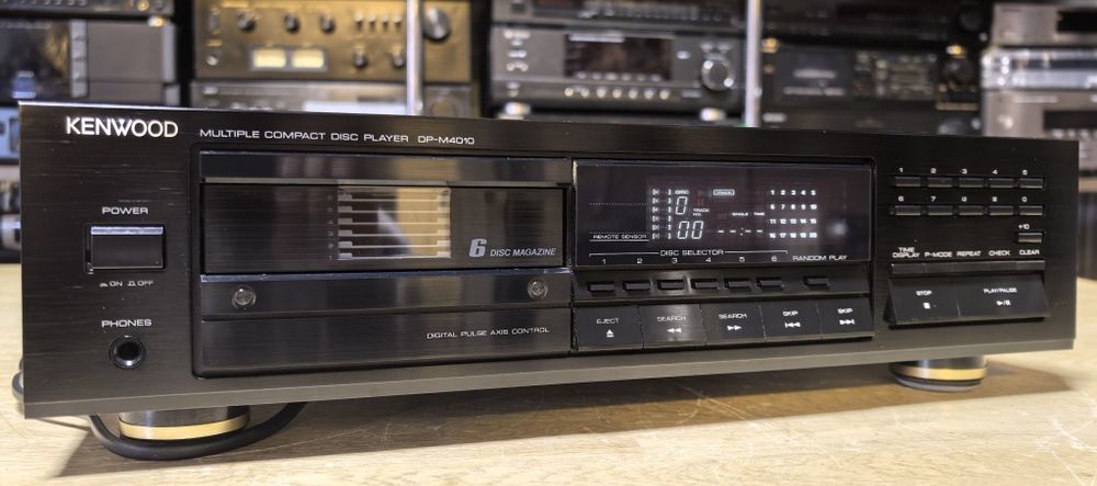 CD програвач Kenwood DP-M4010