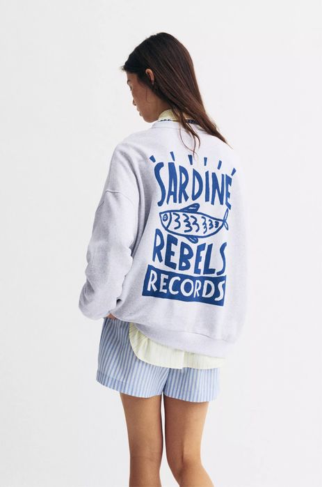 Кофта ,свитшот,толстовка  Pull&Bear S
