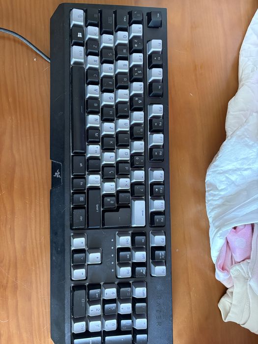 Teclado razer, mouse gaming e camera