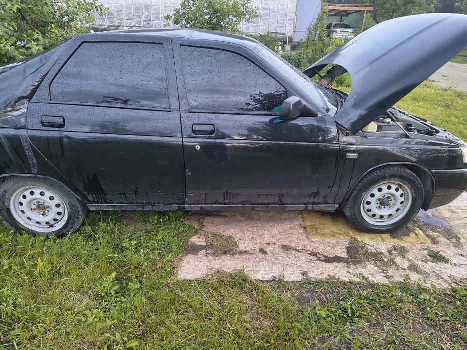 Автомобиль ваз 2112 , 1,6 16кл.