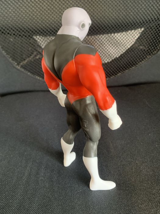 Jiren Dragon Ball Ovo Kinder
