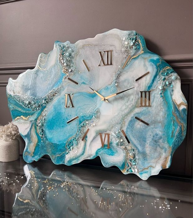 Годинник з епоксидної смоли, часы из эпоксидной смолы, подарунок