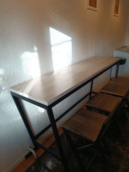 Продам стол для кафе