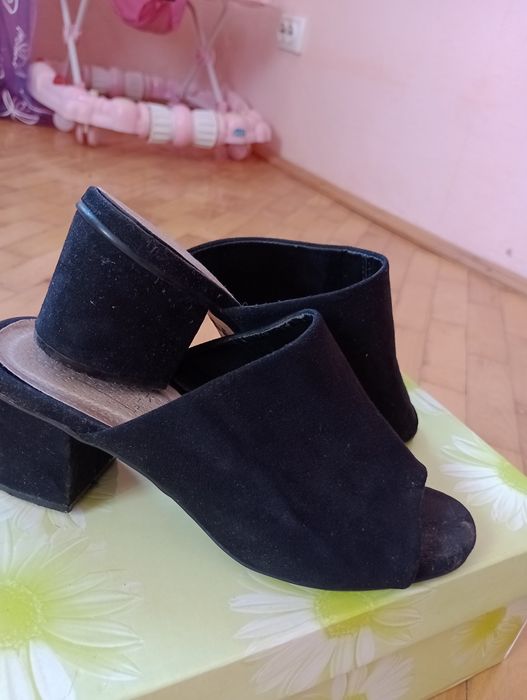 Мюлі(шльопанці )жіночі зручні