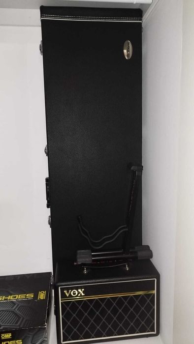 CONJUNTO: Instrumento Baixo Ibanez GSR180-BEM + Thomann E-bass case + Strap