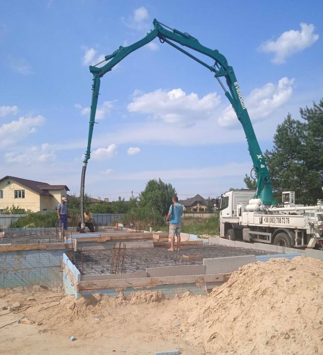 БЕТОН. БЕТОНОНАСОС. Купить бетон в Глевахе. Бетон с  завода недорого.