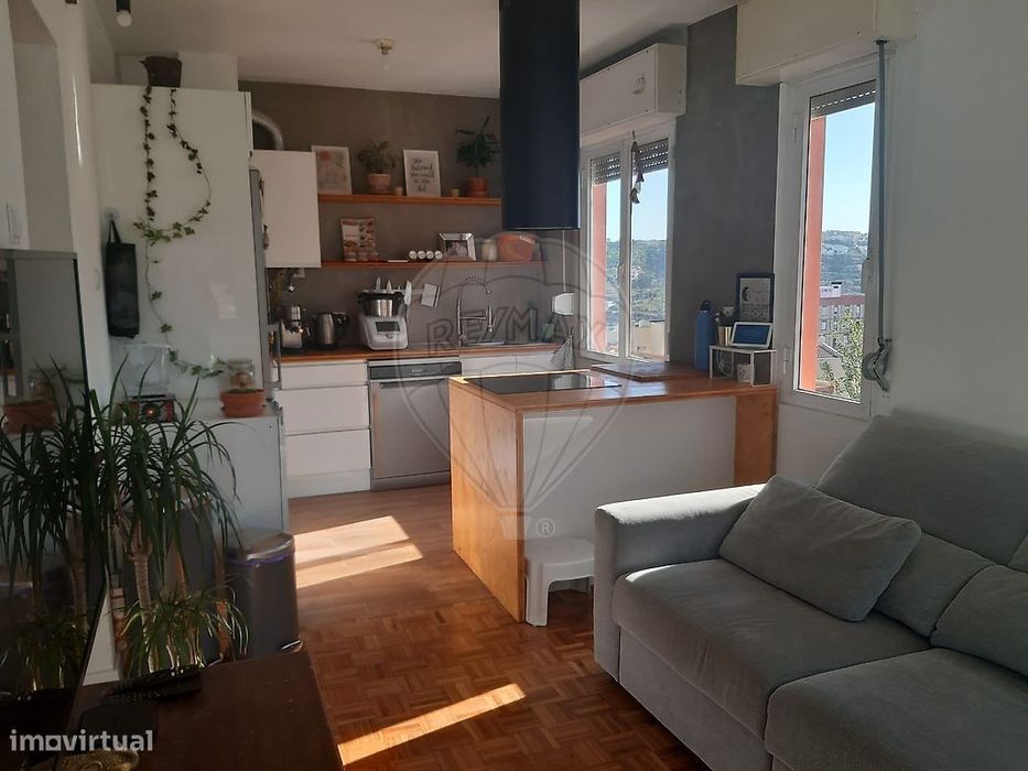 Apartamento T2 para arrendamento