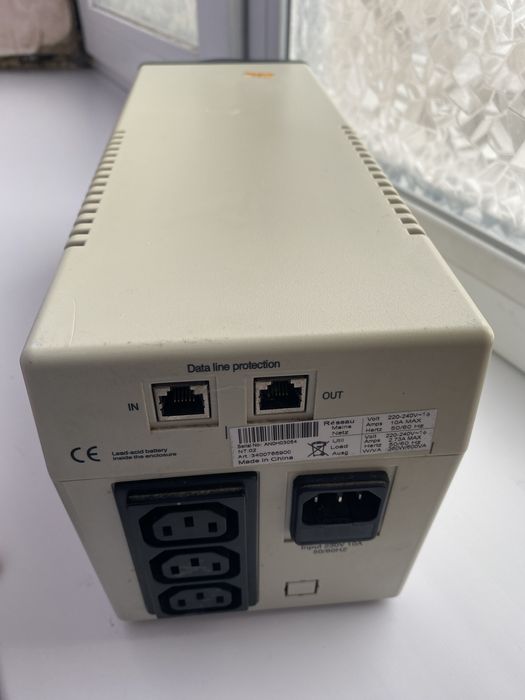 Безперебійник на 12 Вольт 600ВА UPS MGE NOVA 600AVR