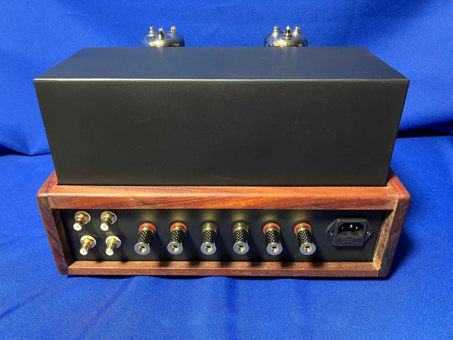 Ламповий підсилювач на 6П9 та 6С33С