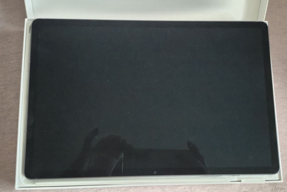 Samsung Galaxy tab s10+ razem z CASE UAG