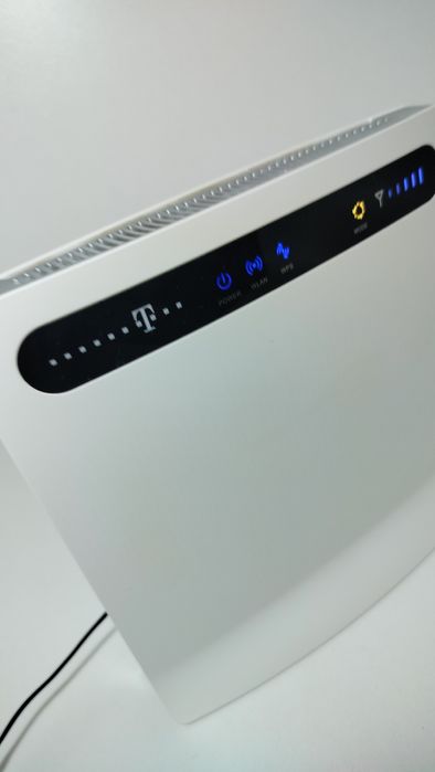 HUAWEI Router na kartę SIM 4G LTE model do internetu laptopa tabletu