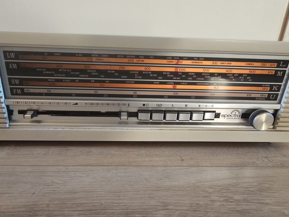 Nordmende spectra phonic 4005 radio