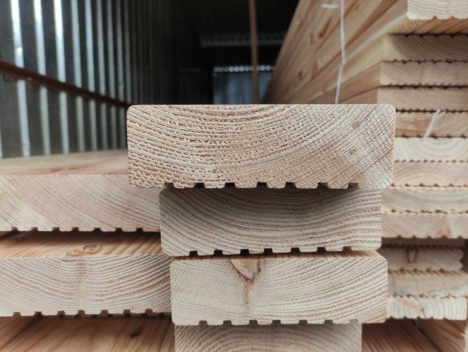 Boazeria, deska elewacyjna terasowa, sztachety, kantówki drzwi