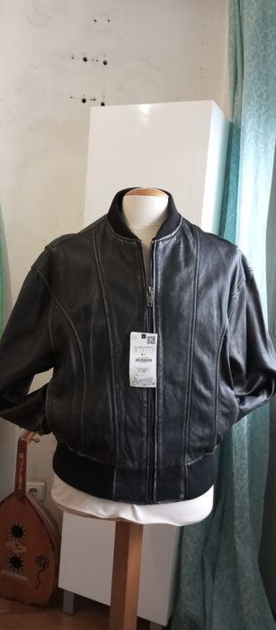 Blusão bomber Zara pele genuína novo
