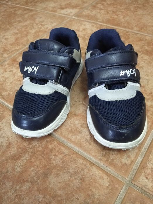 Sapatilhas da Chicco tamanho 28