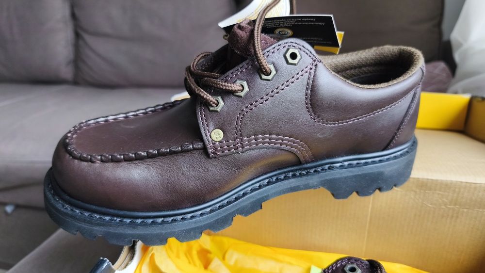 Sapatos castanhos vela de segurança CAT