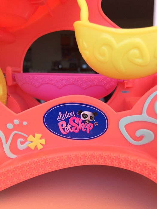 Carro das Littlest PetShop