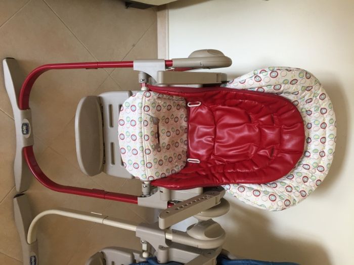 Duas cadeiras refeição bebé / criança Chicco Polly Magic 0m+