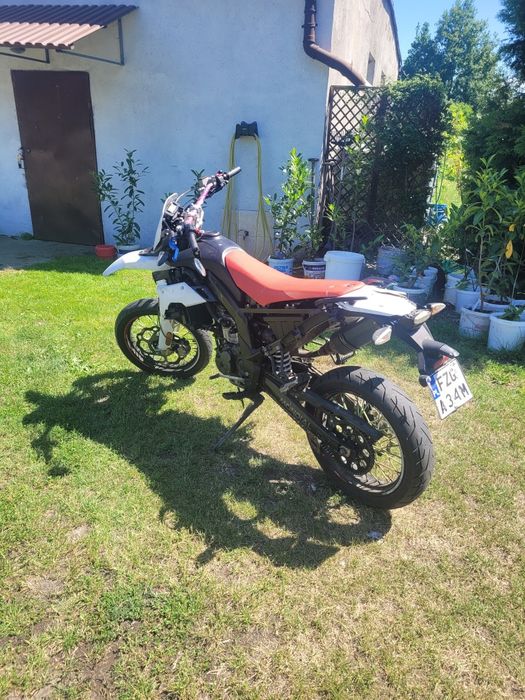 Motocykl Mondial smx 125 supermoto