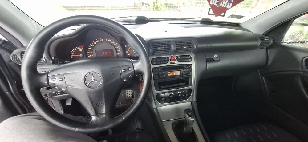Mercedes coupe 2.0 benzyna