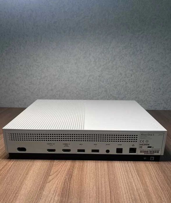 Ідеальний Стан!! Xbox One S 1tb + Джойстик + Ігри: 5 410 грн ...