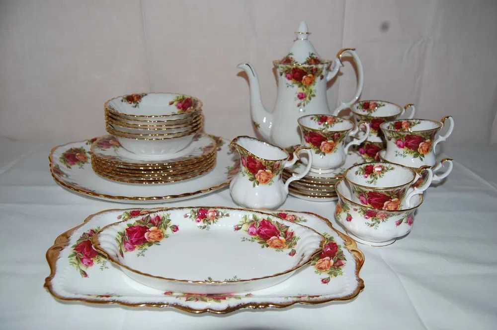 Serwis do herbaty/kawy Royal Albert, Old Country Roses, 1962, PRL